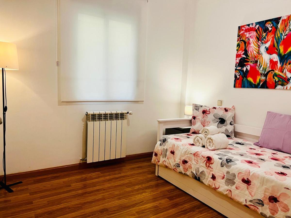 La Latina Premium Home Мадрид Экстерьер фото